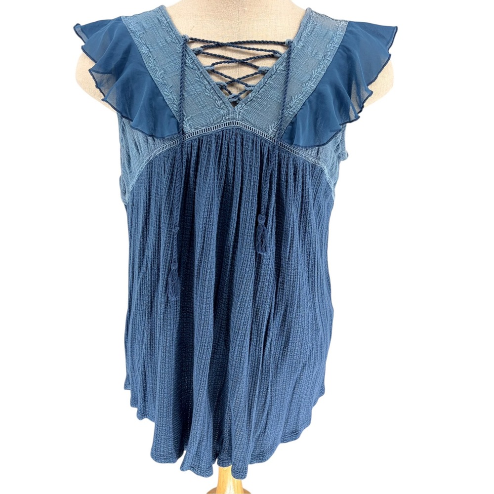 Lucky Brand Drop Needle Lace Up Tank 1X Blue Flutter Sleeve Embroidered Tunic